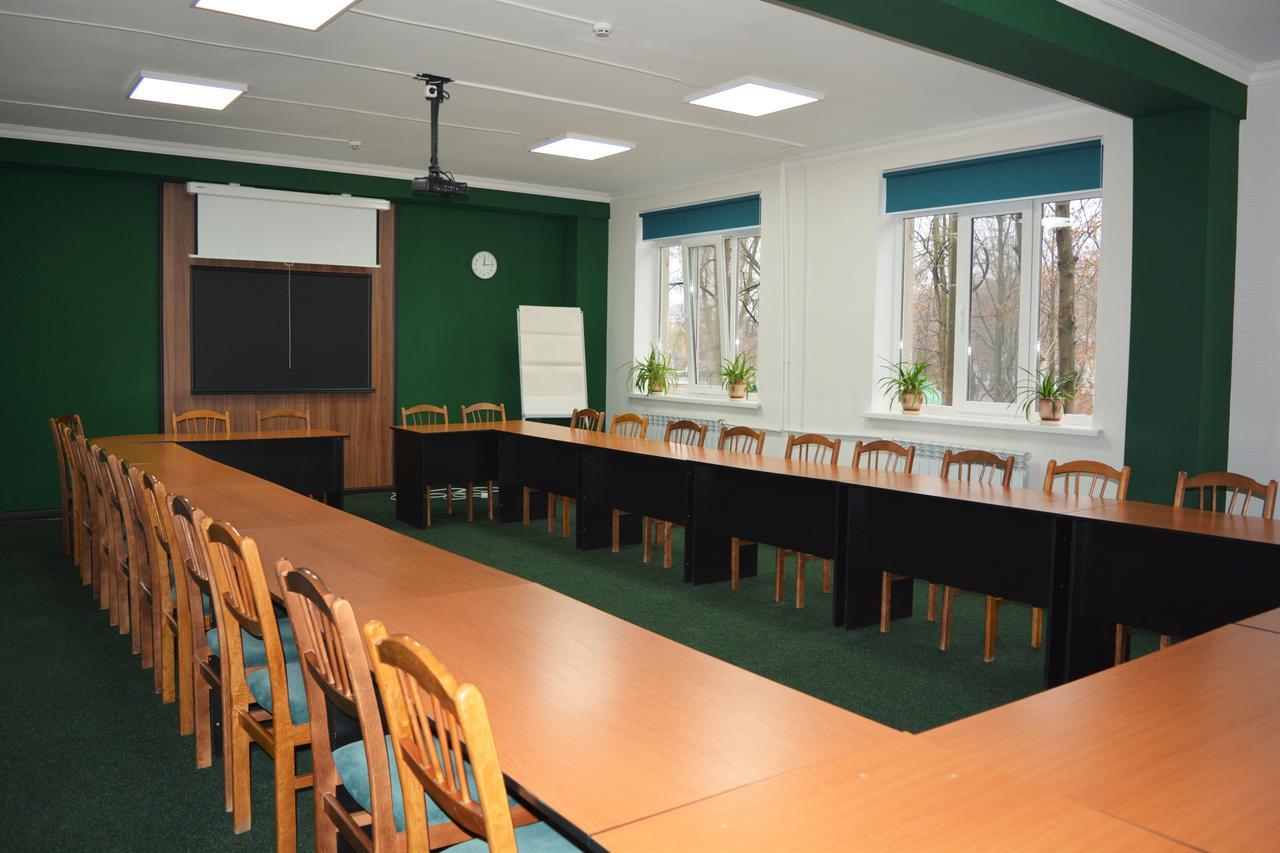 Institutul Muncii Hotel Chisinau Ngoại thất bức ảnh