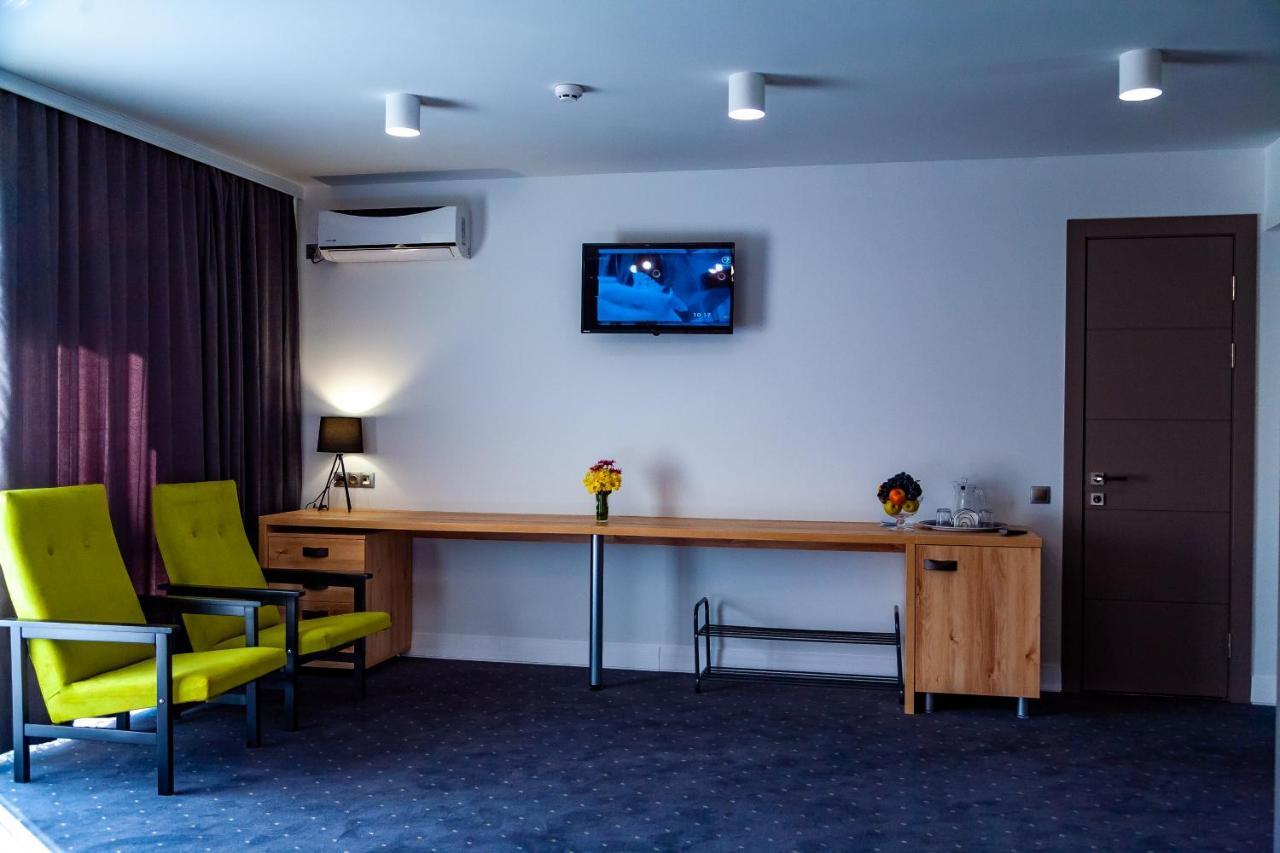 Institutul Muncii Hotel Chisinau Ngoại thất bức ảnh